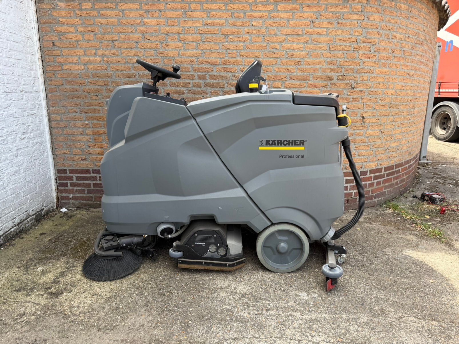 ZGAN! Karcher B150 schrobzuigmachine schrobmachine, Huis en Inrichting, Ophalen of Verzenden, Mop of Dweil