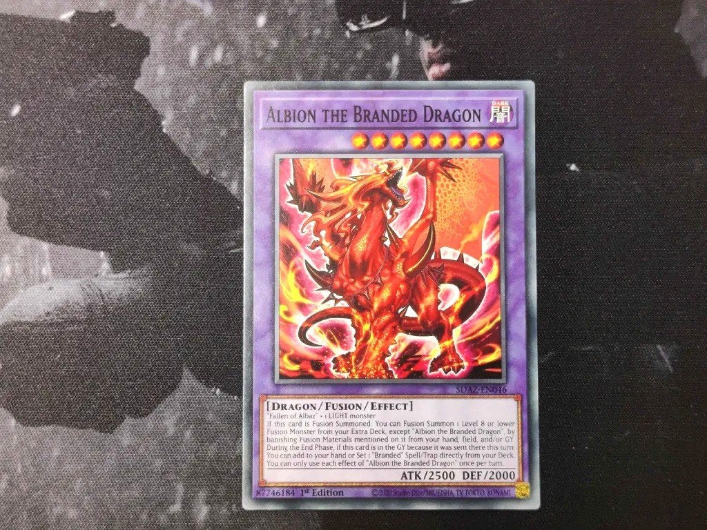 Albion the Branded Dragon - SDAZ-EN046 Yu-Gi-Oh! kaart, Ophalen of Verzenden, Nieuw, Losse kaart