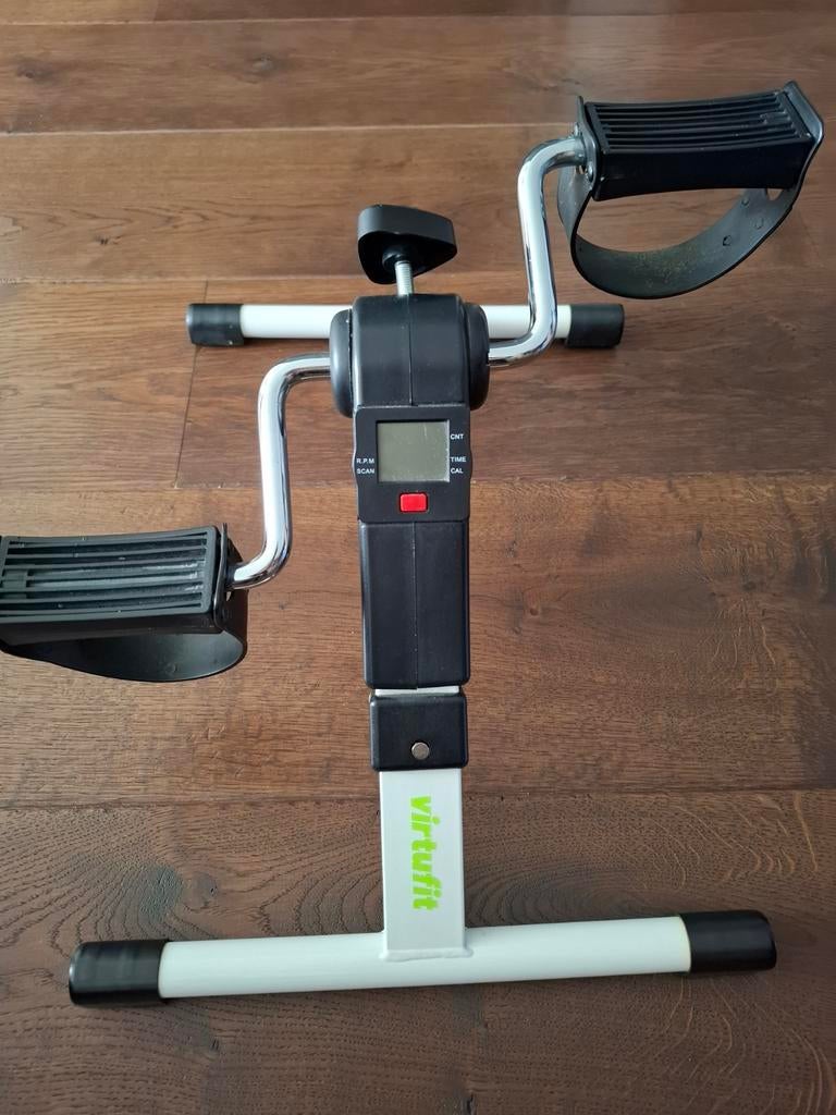 VirtuFit Trapfietsje - Compacte Hometrainer, Gebruikt, Ophalen of Verzenden, Metaal, Stoelfiets