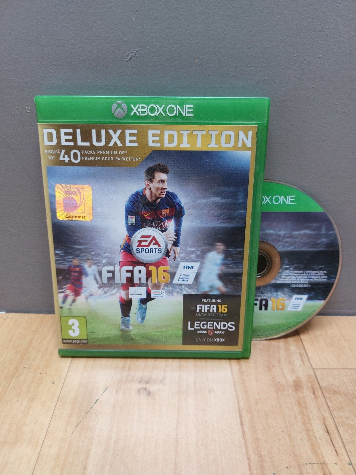 FIFA 16 (XBOX One) Deluxe Edition, Ophalen of Verzenden, Zo goed als nieuw, Sport, 3 spelers of meer