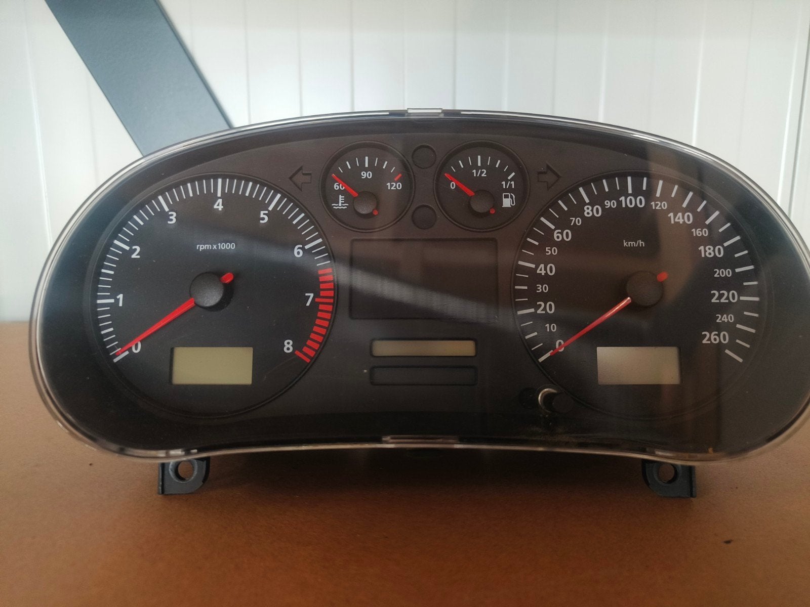 Tellerbak seat leon, Ophalen, Seat