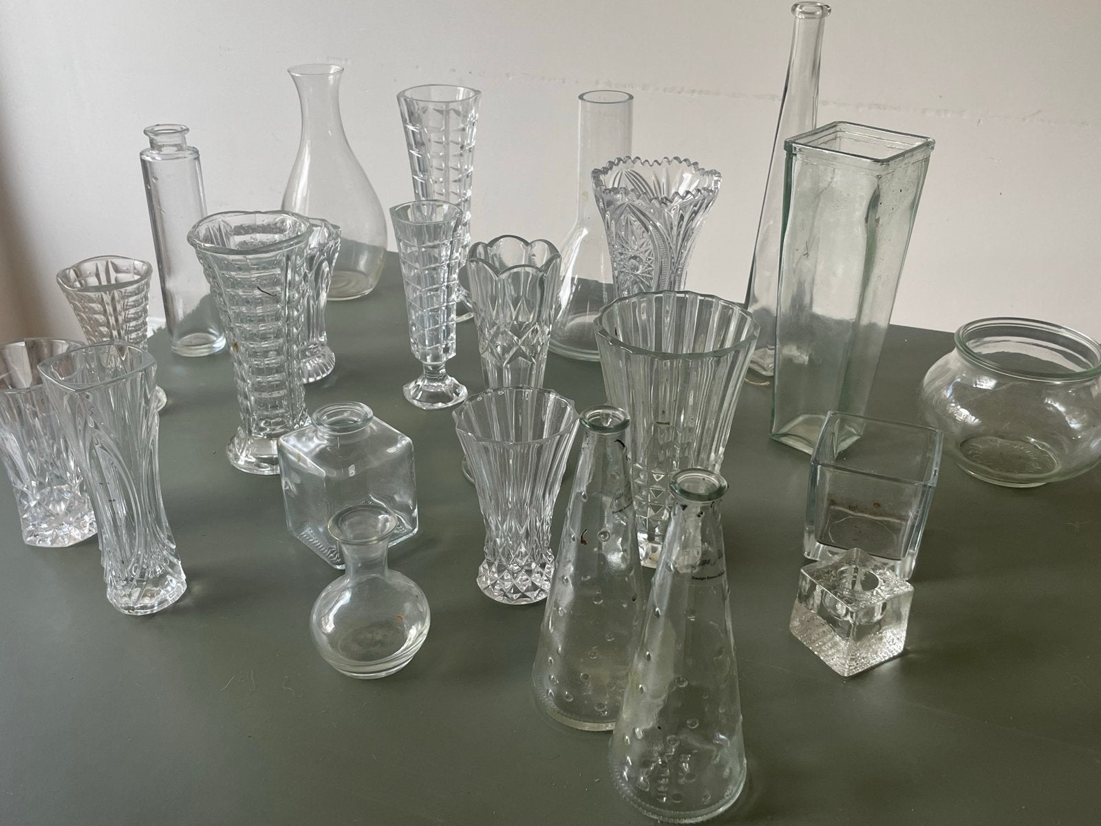 Diverse collectie glazen vazen, Ophalen