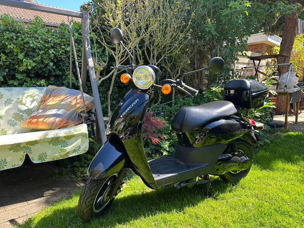 Snorscooter elektrisch – nieuwe accu – rijklaar – 25 km/u, Ophalen, Zo goed als nieuw, Overige typen, Overige merken