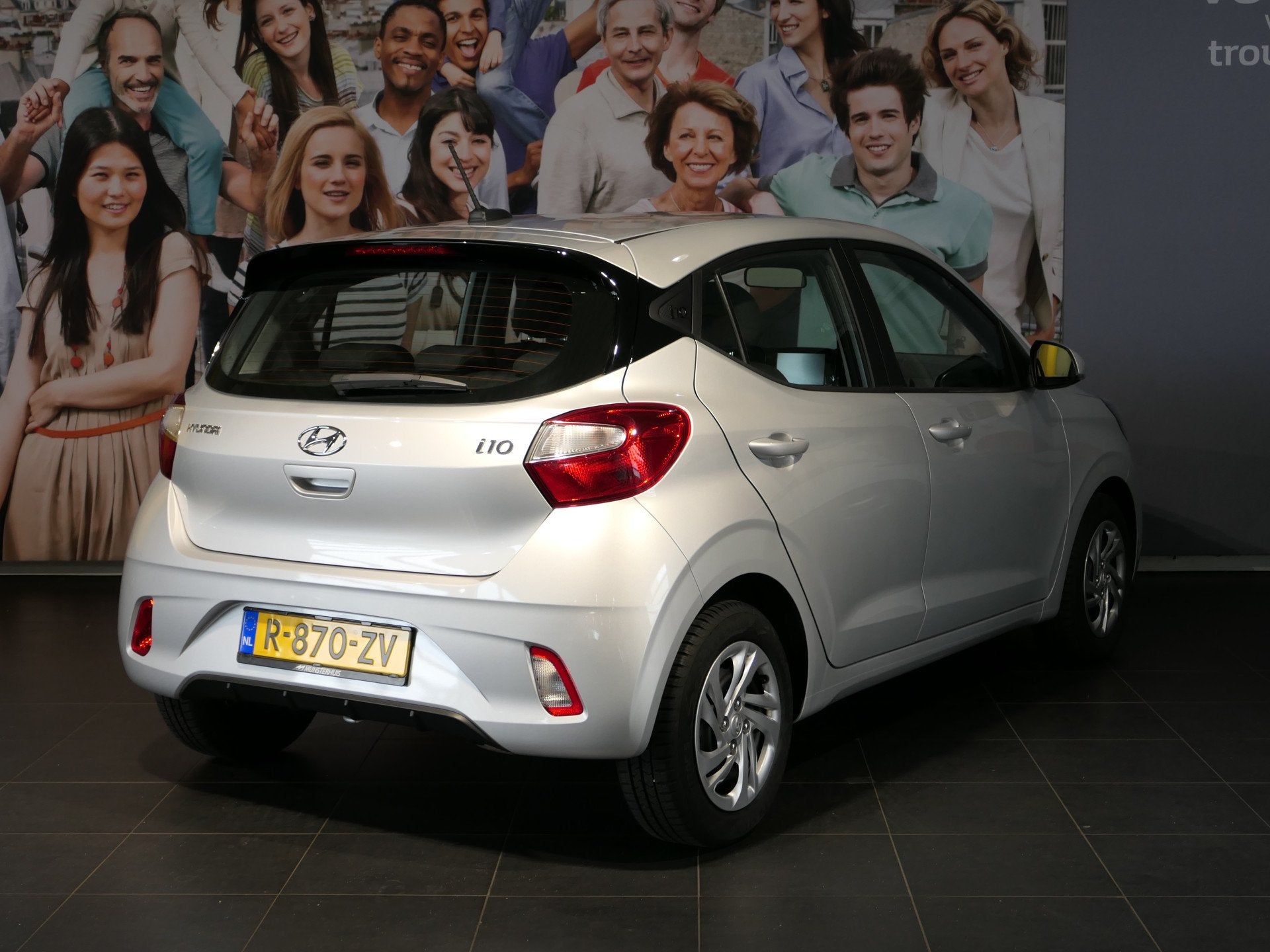 Hyundai i10 1.0 Comfort 5-zits - Occasion Lease vanaf €394, Auto's, Stof, Gebruikt, 899 kg, Origineel Nederlands