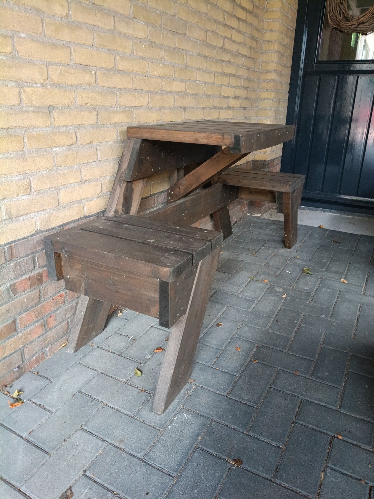 Houten picknicktafel met bankjes 2 persoons, Tuin en Terras, Picknicktafels, Ophalen, Zo goed als nieuw, Rechthoekig, Hout