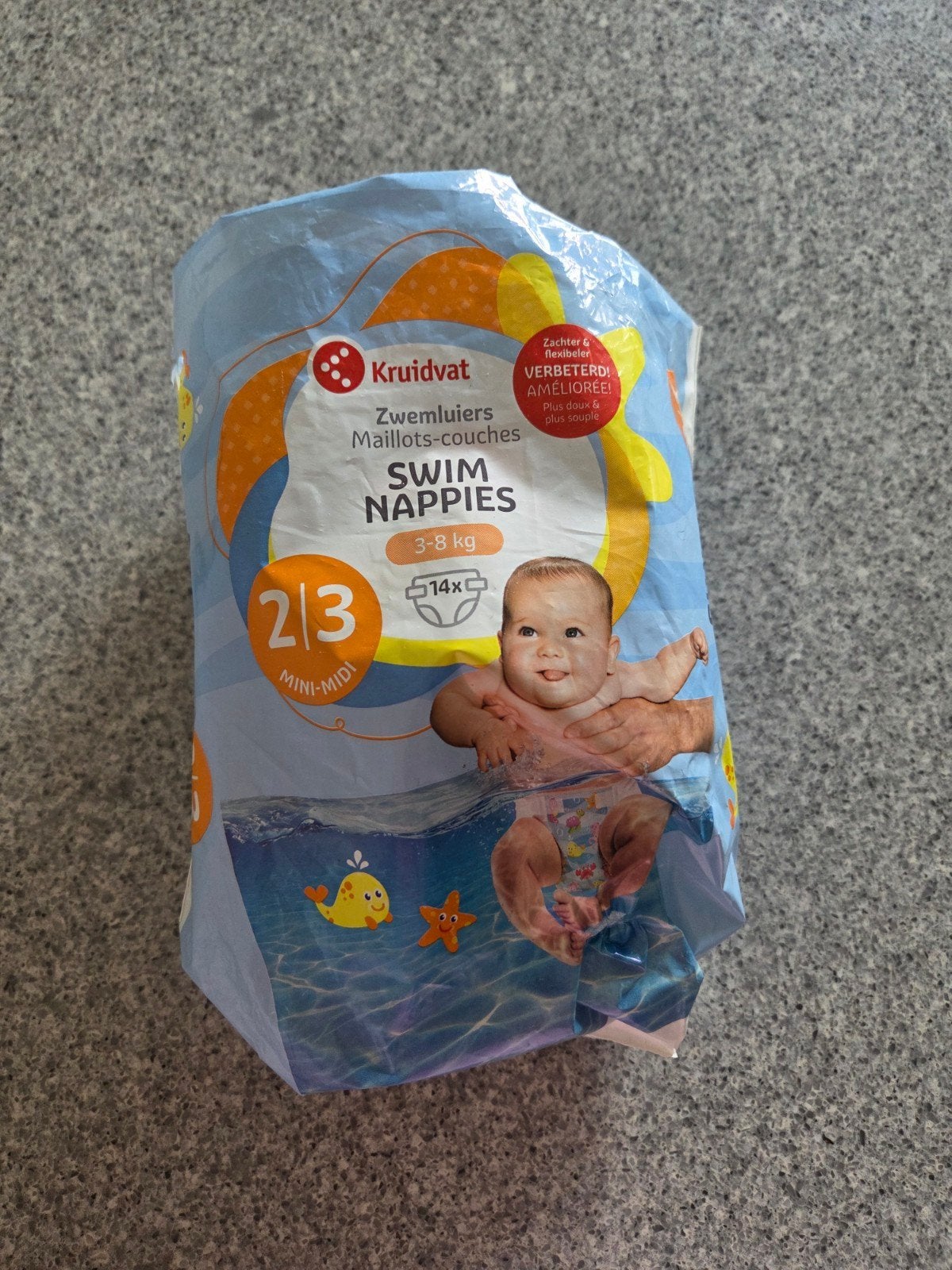 8 gratis baby zwem luiers maat 2/3, Ophalen, Jongetje of Meisje, One size, Nieuw