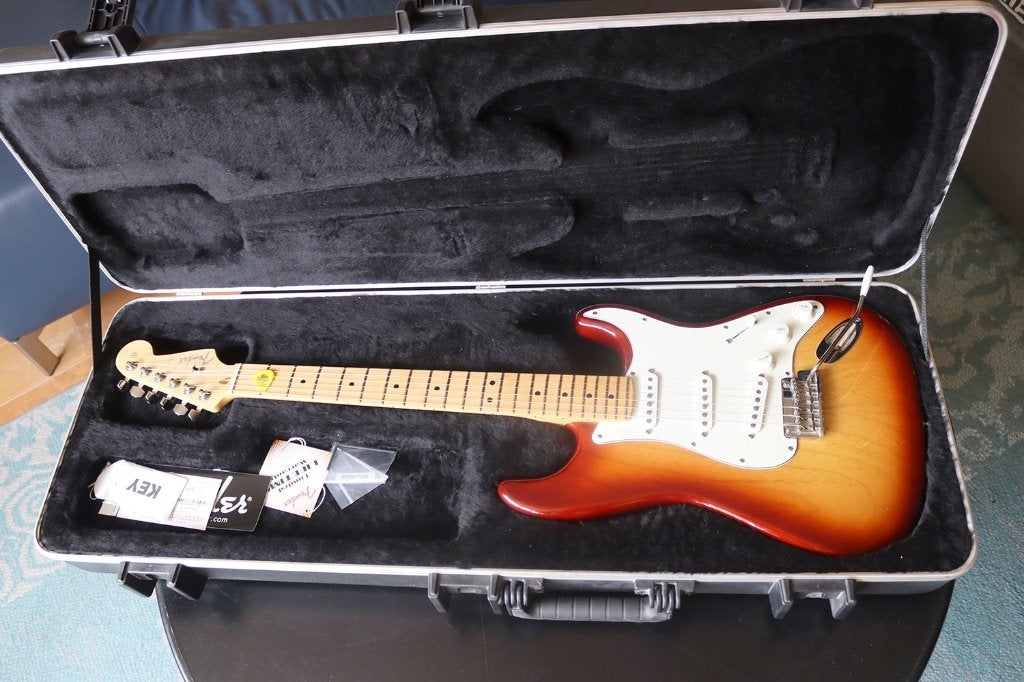 Fender Stratocaster Sienna Burst, Muziek en Instrumenten, Ophalen of Verzenden, Zo goed als nieuw, Solid body, Fender