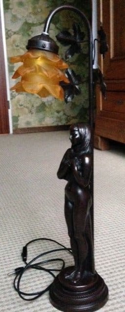 Art Deco Tafellamp met Vrouwenfiguur, Antiek en Kunst, Ophalen of Verzenden