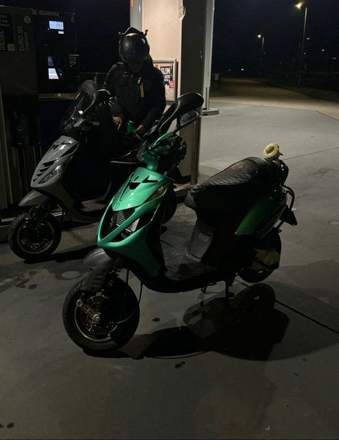 Zip 70cc 2takt sp h2o/lc custom ( ook teruil!!!), Ophalen of Verzenden, Zo goed als nieuw, Tweetakt, Zip