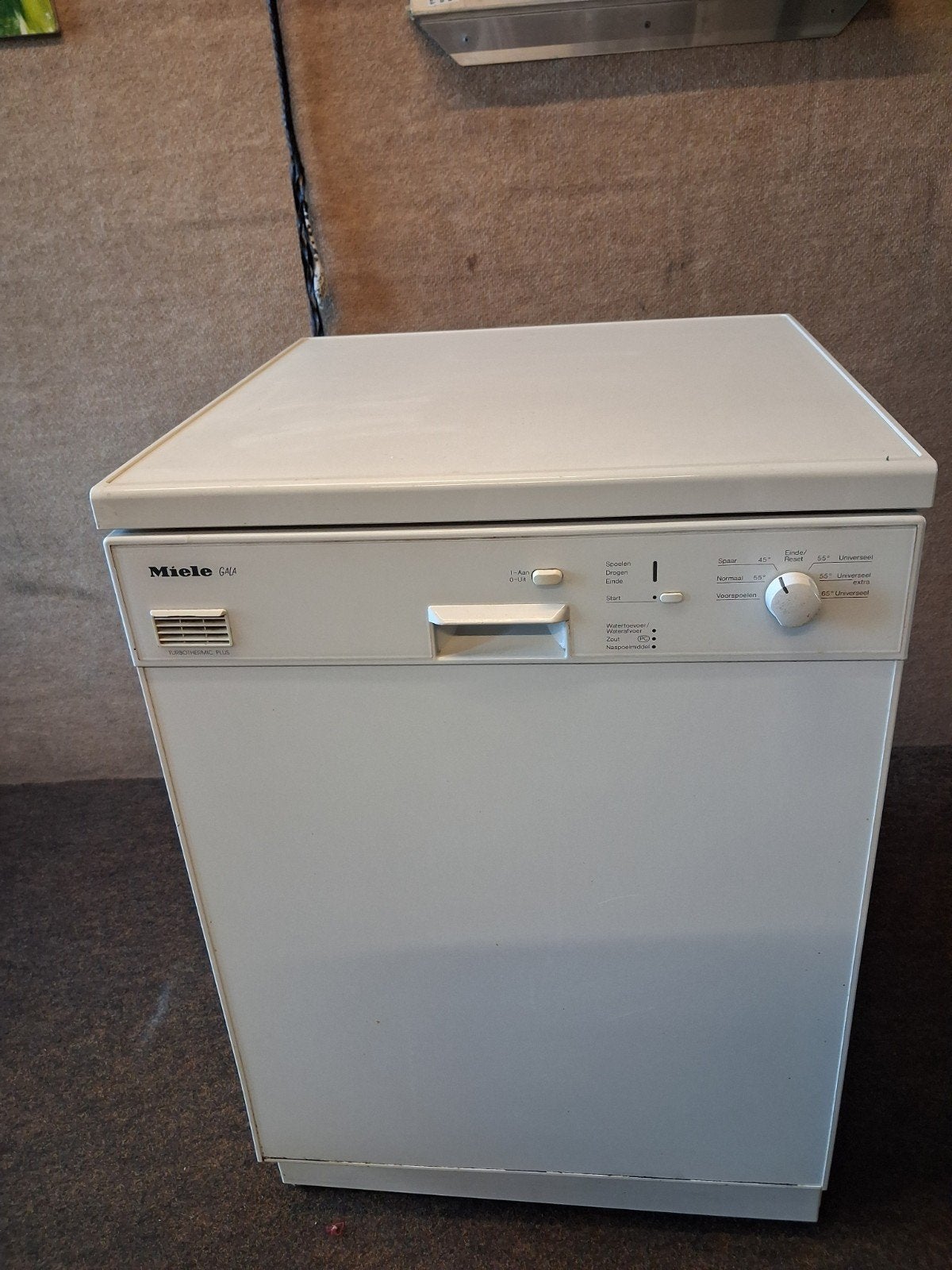 Prima Miele vaatwasser  !!, Witgoed en Apparatuur, Vaatwasmachines, Ophalen of Verzenden, Gebruikt, Minder dan 85 cm