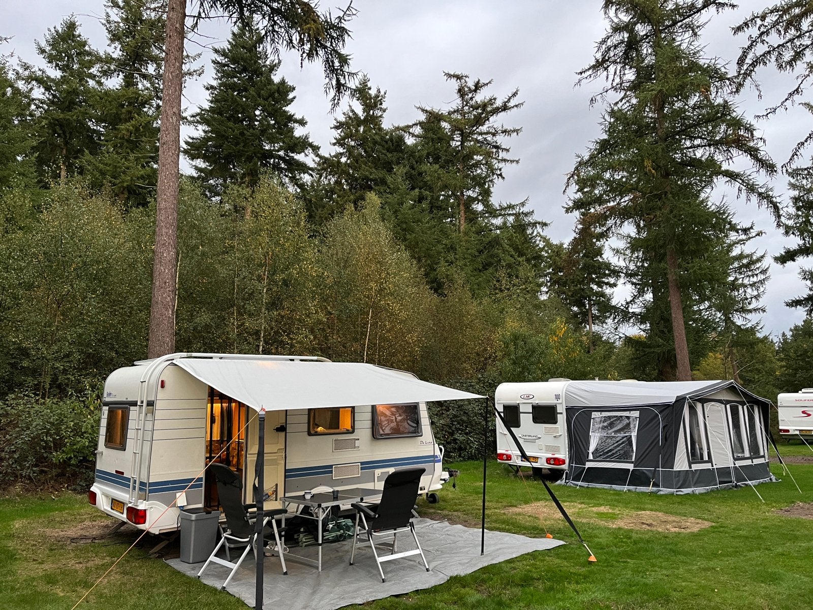 Waterbestendig luifel voor caravan of camper, Ophalen