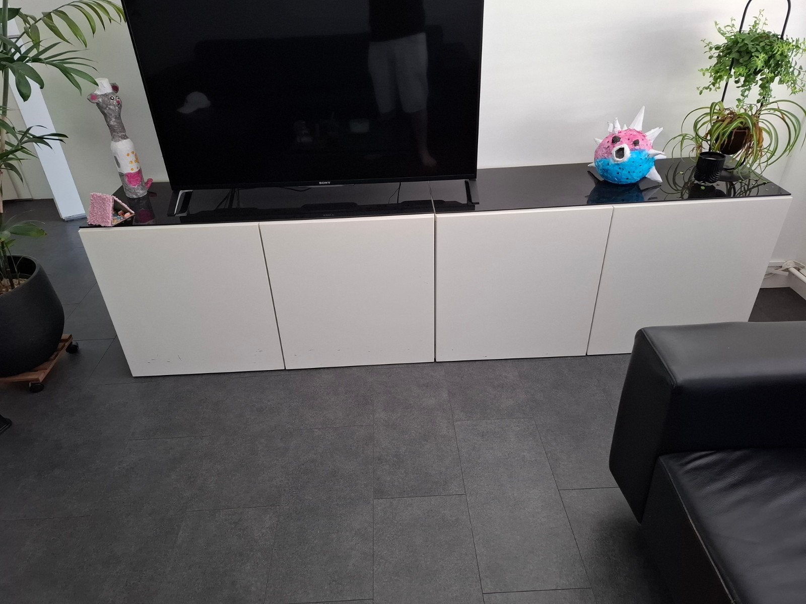 2x IKEA BESTA wit Kast 120x42x64 cm + bovenblad glas zwart, Ophalen, Gebruikt, 100 tot 150 cm, Glas