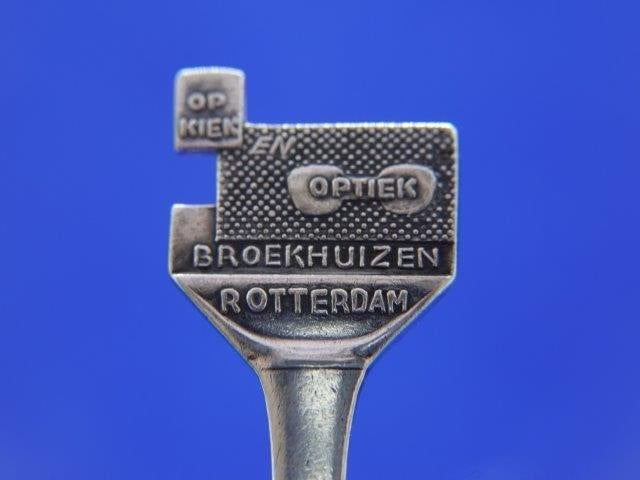 Lepeltje: Rotterdam, Verzenden