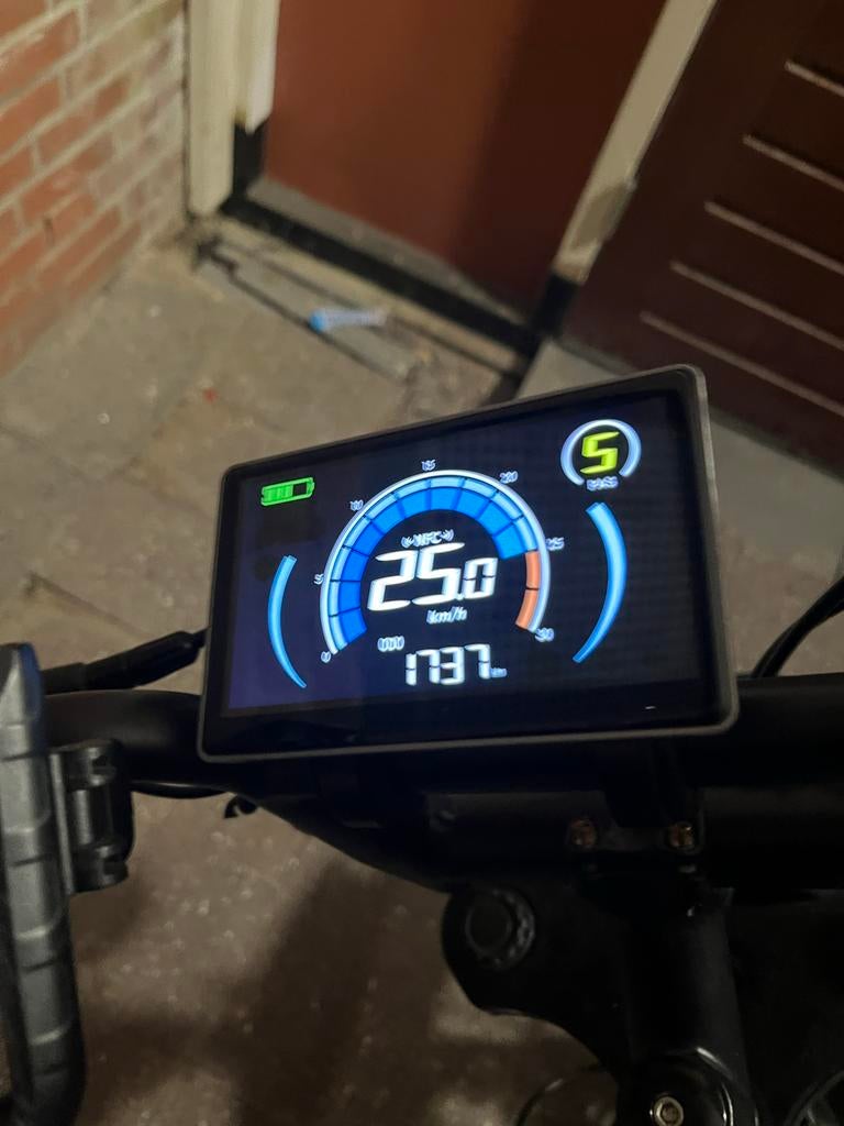 400 ophalen  2 accu’s ! fatbike zo goed als nieuw, Zo goed als nieuw, 51 tot 55 cm, 50 km per accu of meer, Ophalen