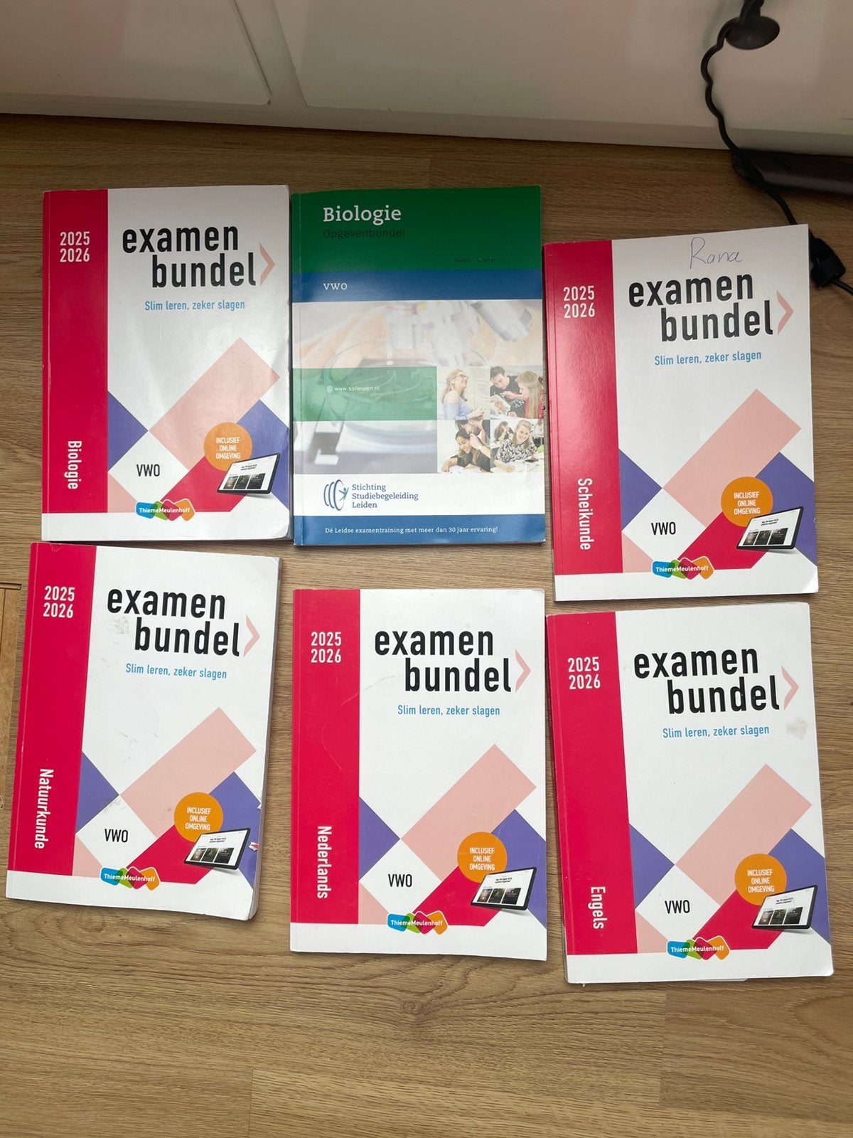 Examenbundel vwo, Boeken, Ophalen of Verzenden, Beta, Zo goed als nieuw, Overige niveaus