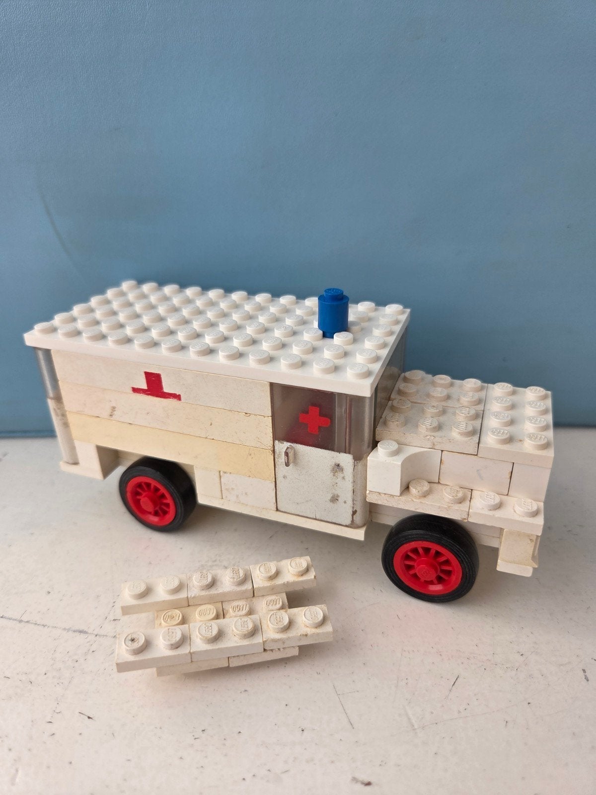 Lego 338-1 Ambulance, Gebruikt, Lego, Ophalen of Verzenden, Compleet