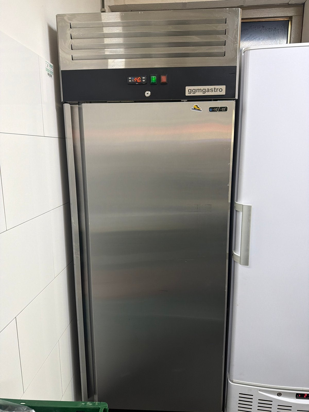GGMgastro Professionele RVS Vrieskast -10/-22C, Witgoed en Apparatuur, Koelkasten en IJskasten, Ophalen, Gebruikt, 200 liter of meer