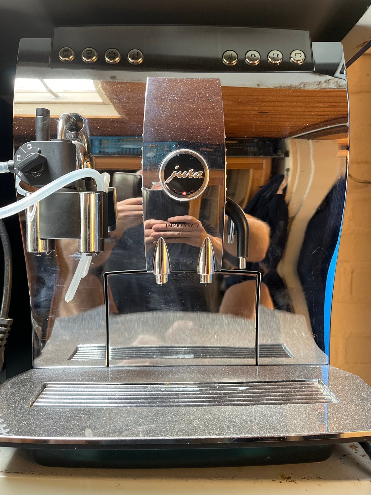 Jura Impressa Z5 Koffiemachine - Zo goed als nieuw, Witgoed en Apparatuur, Koffiezetapparaten, Afneembaar waterreservoir, 10 kopjes of meer