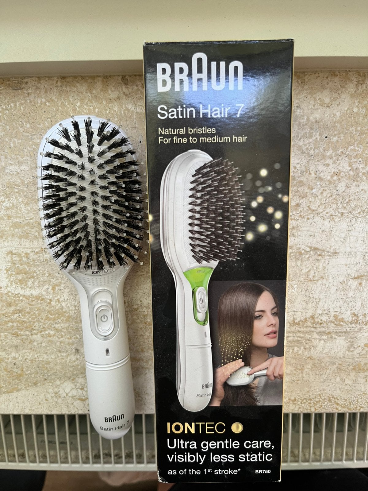 Braun Satin Hair 7 IONTEC haarborstel BR750 met doos, Ophalen of Verzenden, Zo goed als nieuw, Haarverzorging