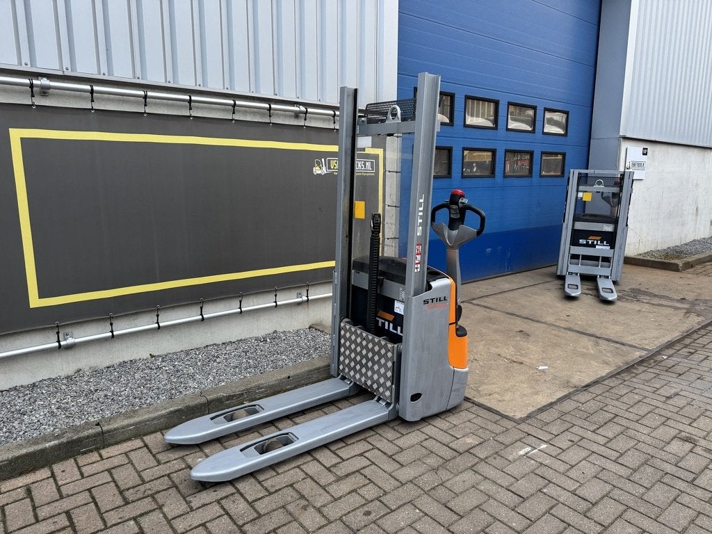 VS-22527 Compacte elektrische stapelaar Still EXV 10 basic, Zakelijke goederen, Machines en Bouw | Heftrucks en Intern transport