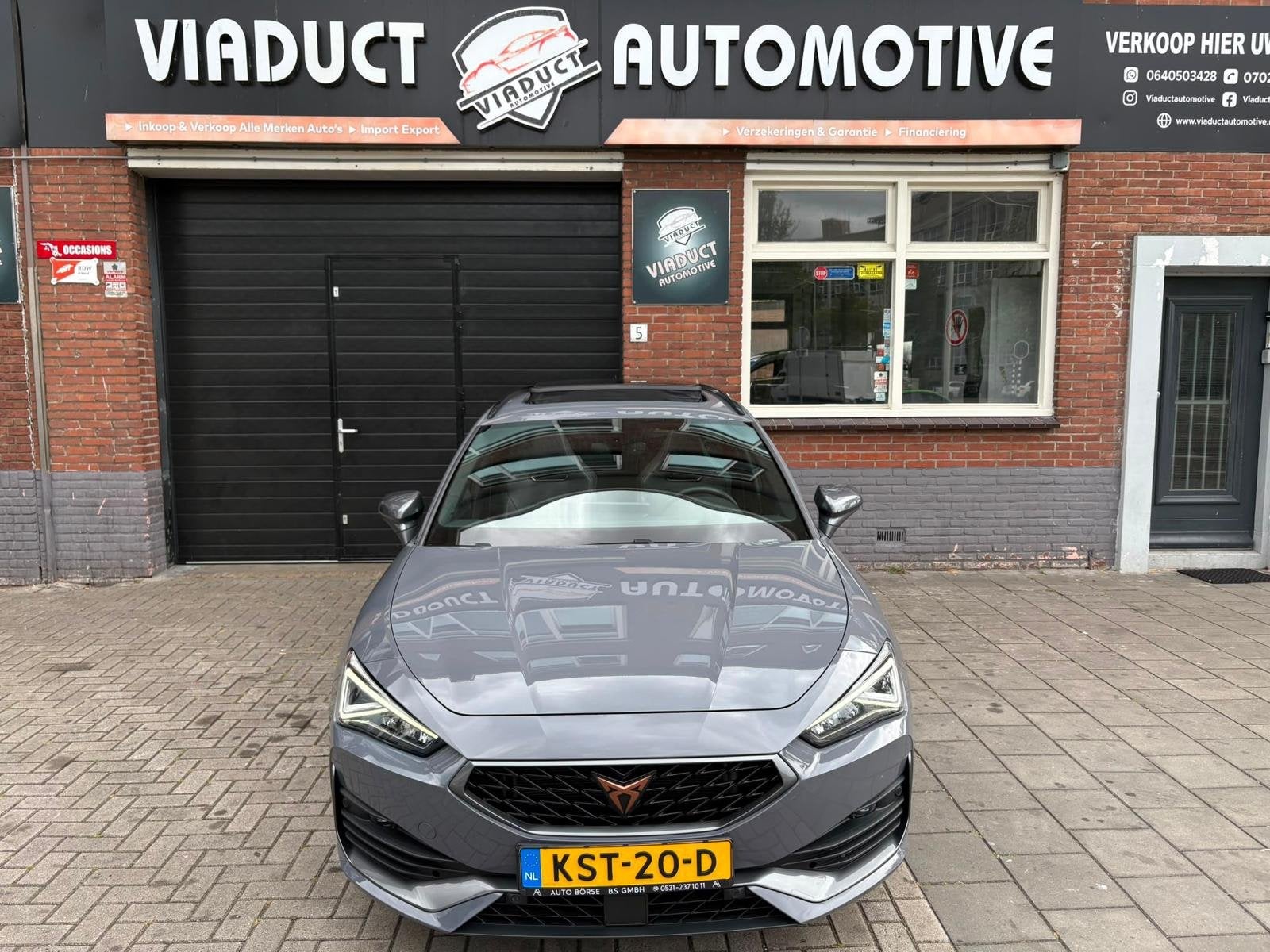 Cupra Leon Sportstourer 1.4 e-Hybrid VZ Copper Edition 245 P, Auto's, 77 km/l, Gebruikt, Euro 6, 4 cilinders