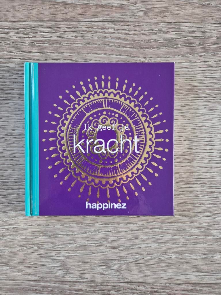 Boek Happinez - Ik geef je kracht, Boeken, Ophalen of Verzenden, Nieuw, Spiritualiteit algemeen, Overige typen