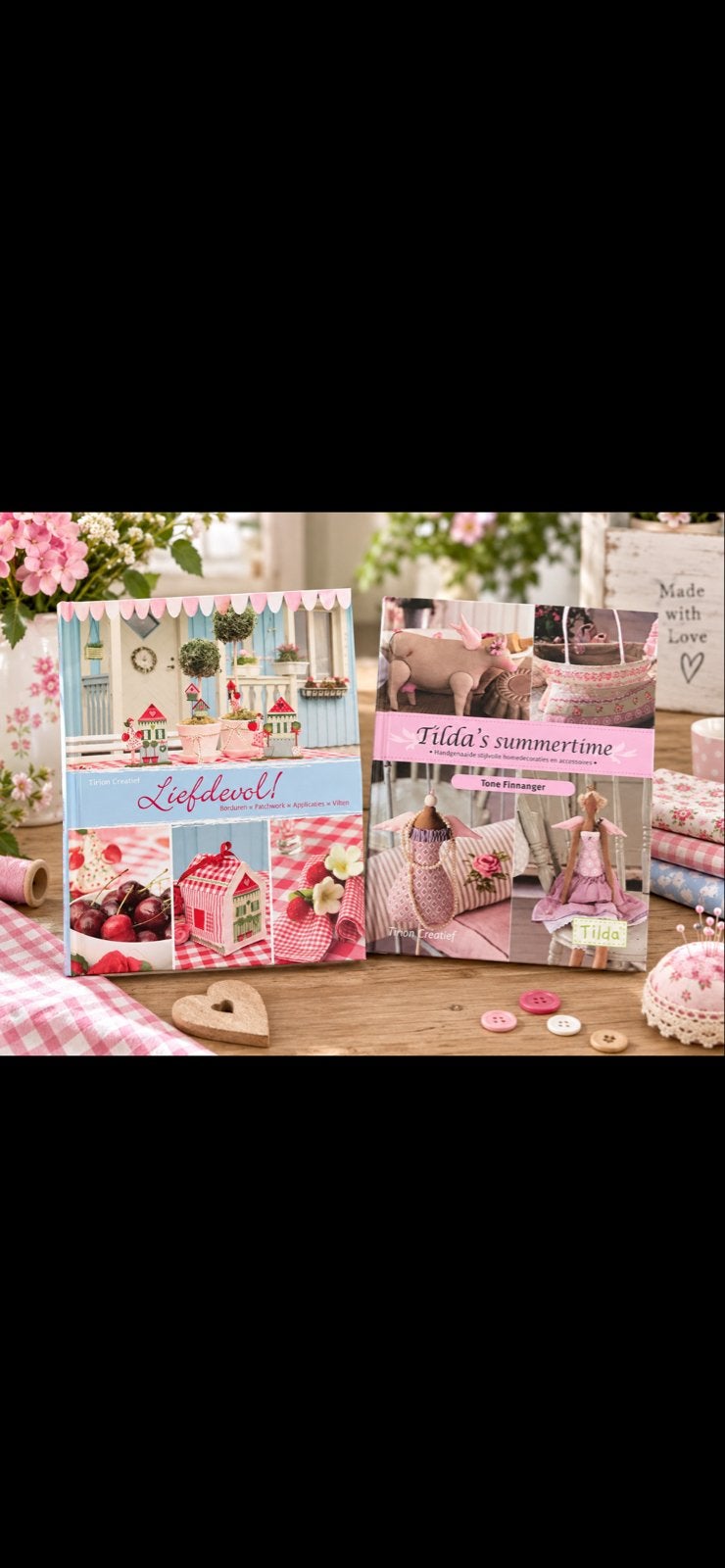 Tilda boeken: Liefdevol! & Summertime (handwerk), Ophalen of Verzenden, Zo goed als nieuw, Borduren en Naaien