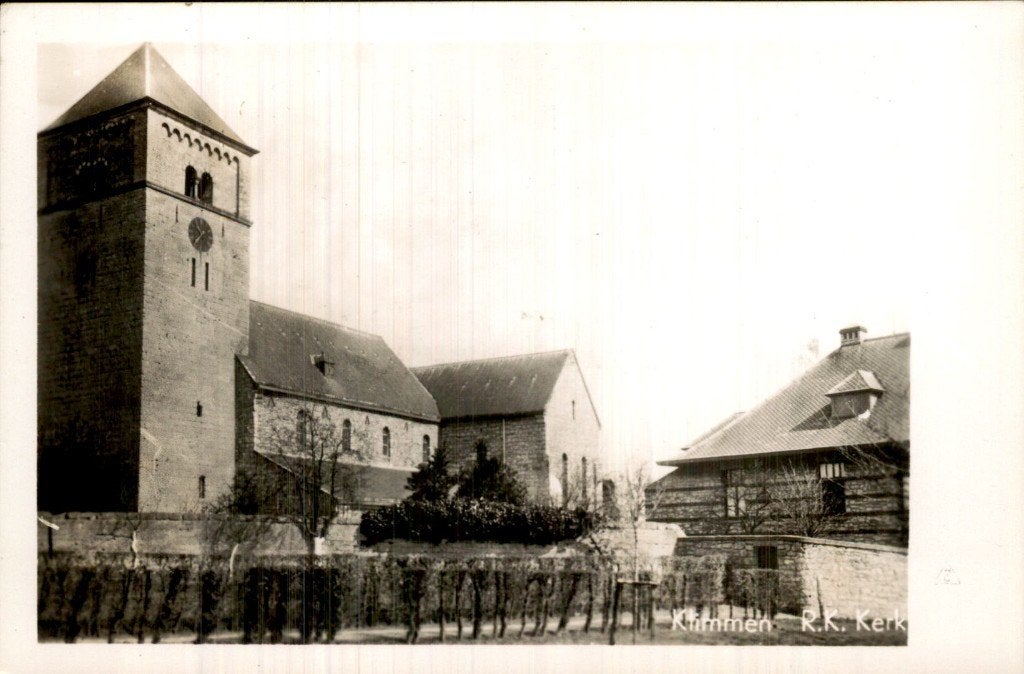 Klimmen - R.K. Kerk - Exterieur, Verzamelen, Ophalen of Verzenden, 1940 tot 1960, Ongelopen, Limburg