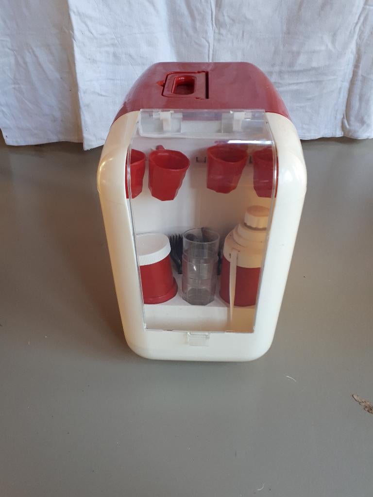 Koelbox met picnicmateriaal voor 4 personen, Hobby en Vrije tijd, Picknickmanden, Ophalen, Gebruikt