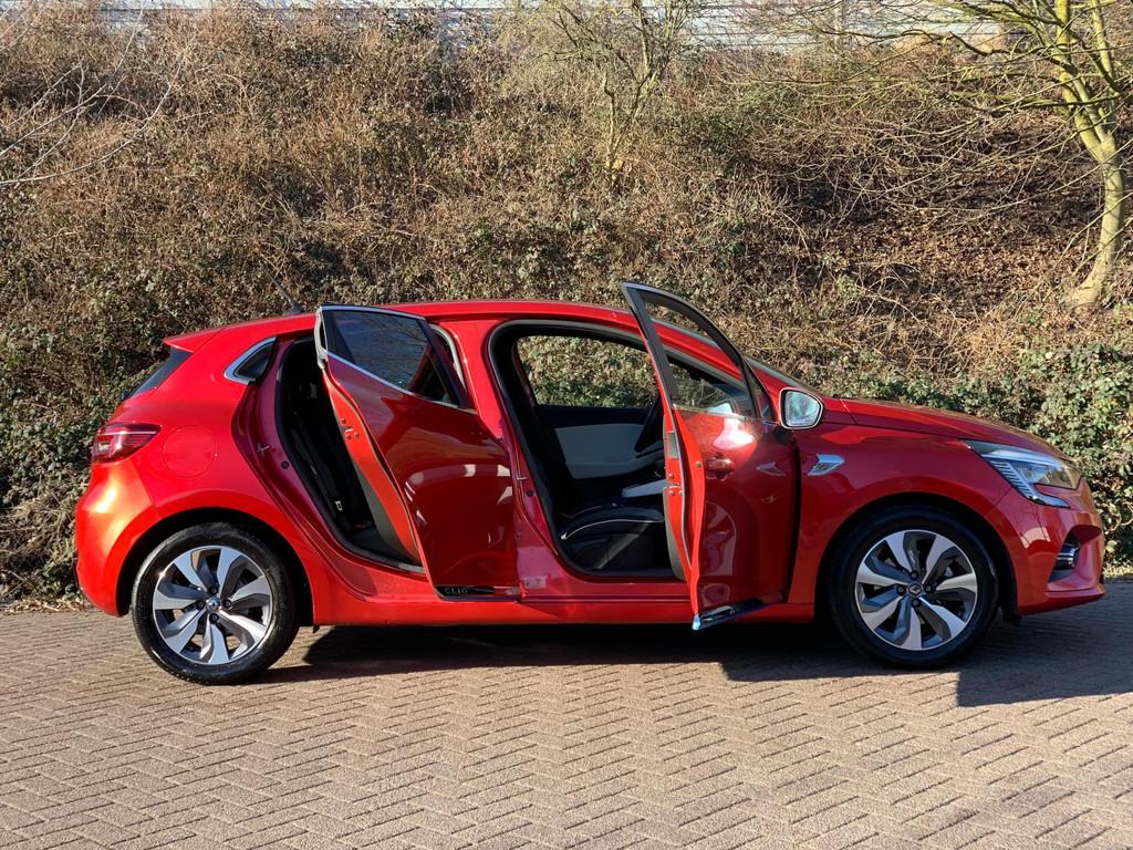 Renault Clio 1.6 E-Tech Hybrid 140 Business Zen NIEUWSTAAT L, Gebruikt, Euro 6, 4 cilinders, Parkeersensor