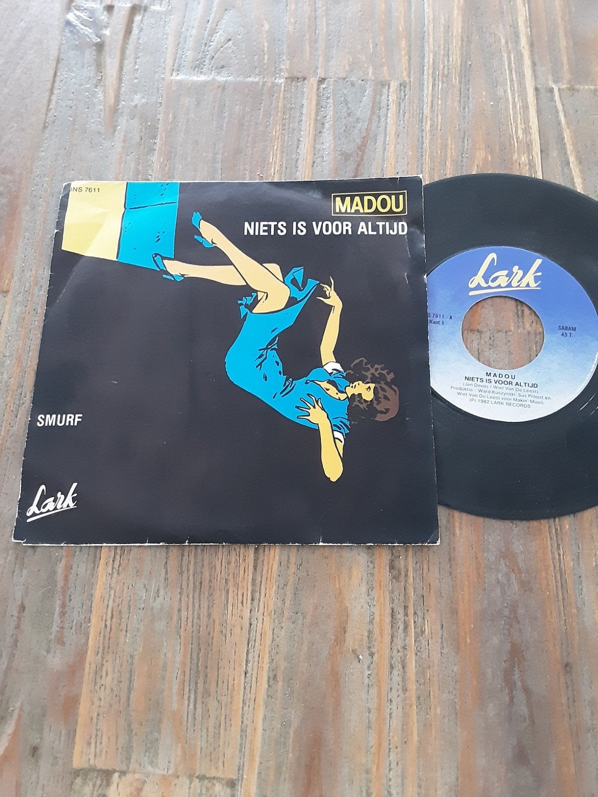 MADOU PIRAAT ZELDZAAM SINGLE., Gebruikt, 7 inch, Ophalen of Verzenden, Levenslied of Smartlap