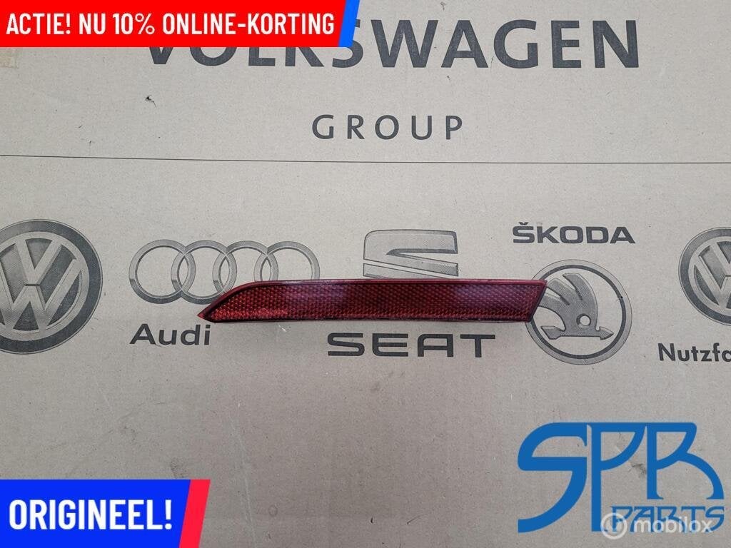 Bumperreflector LINKSACHTER BUITEN VW Passat B8 3G0945105A, Auto-onderdelen, Gebruikt, Volkswagen, Ophalen of Verzenden, Volkswagen