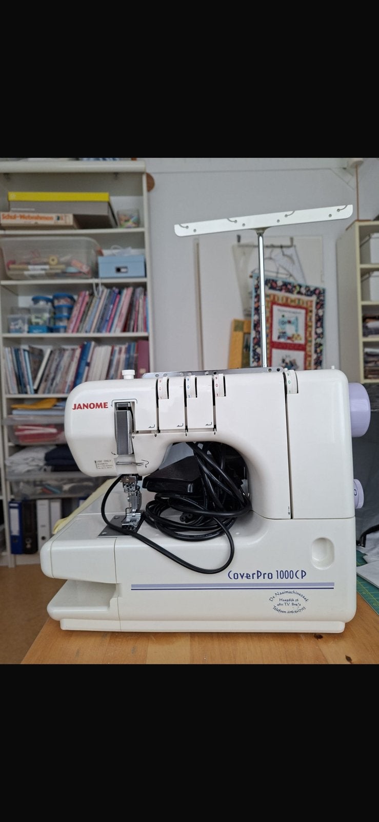 Cover Pro Janome, Hobby en Vrije tijd, Naaimachines en Toebehoren, Ophalen, Gebruikt, Lockmachine, Industrieel
