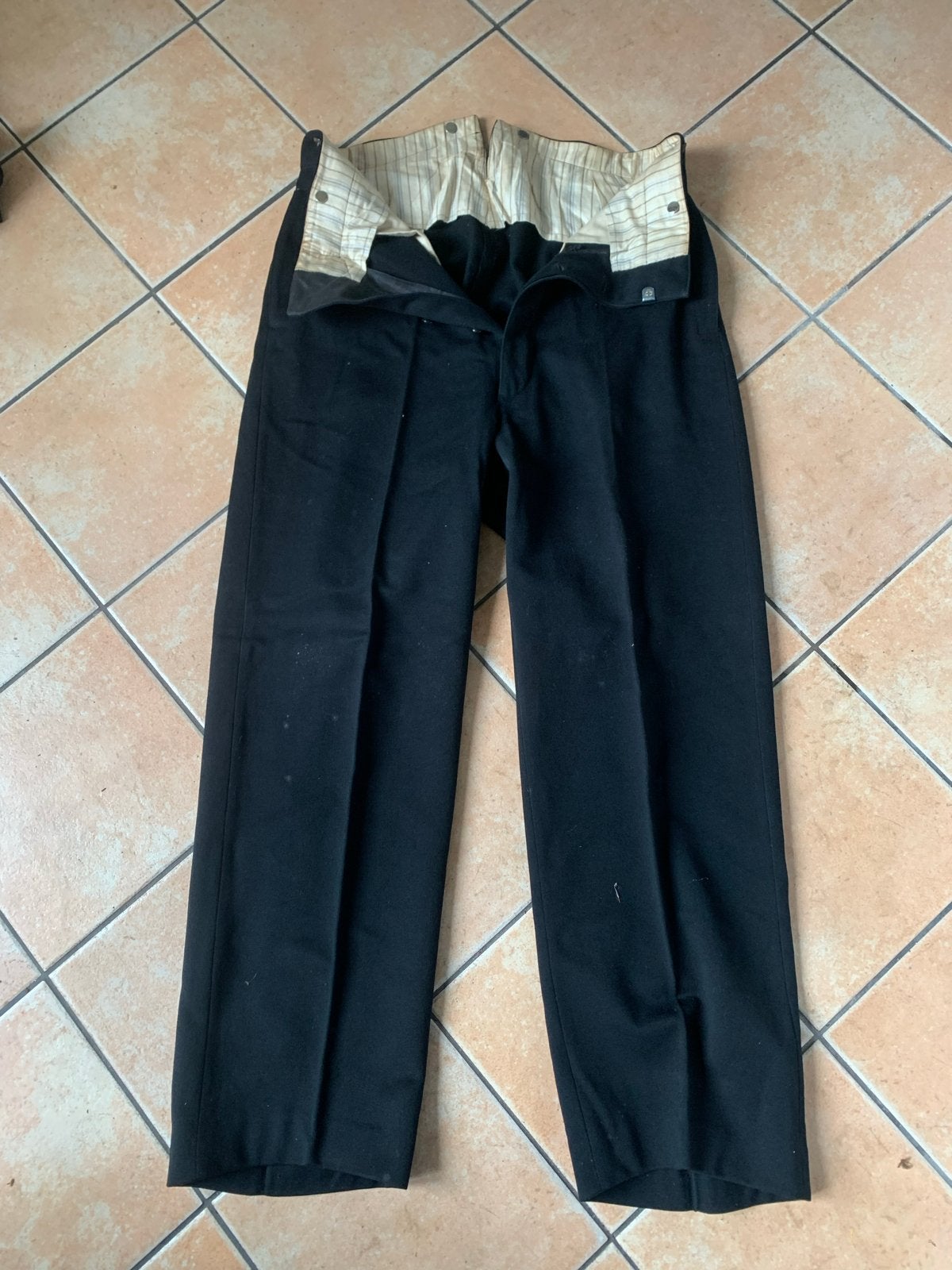 Vintage Zwart Heren Kostuum (Broek, Gilet, Jas, Hoed), Ophalen, Gedragen, Overige maten, Zwart
