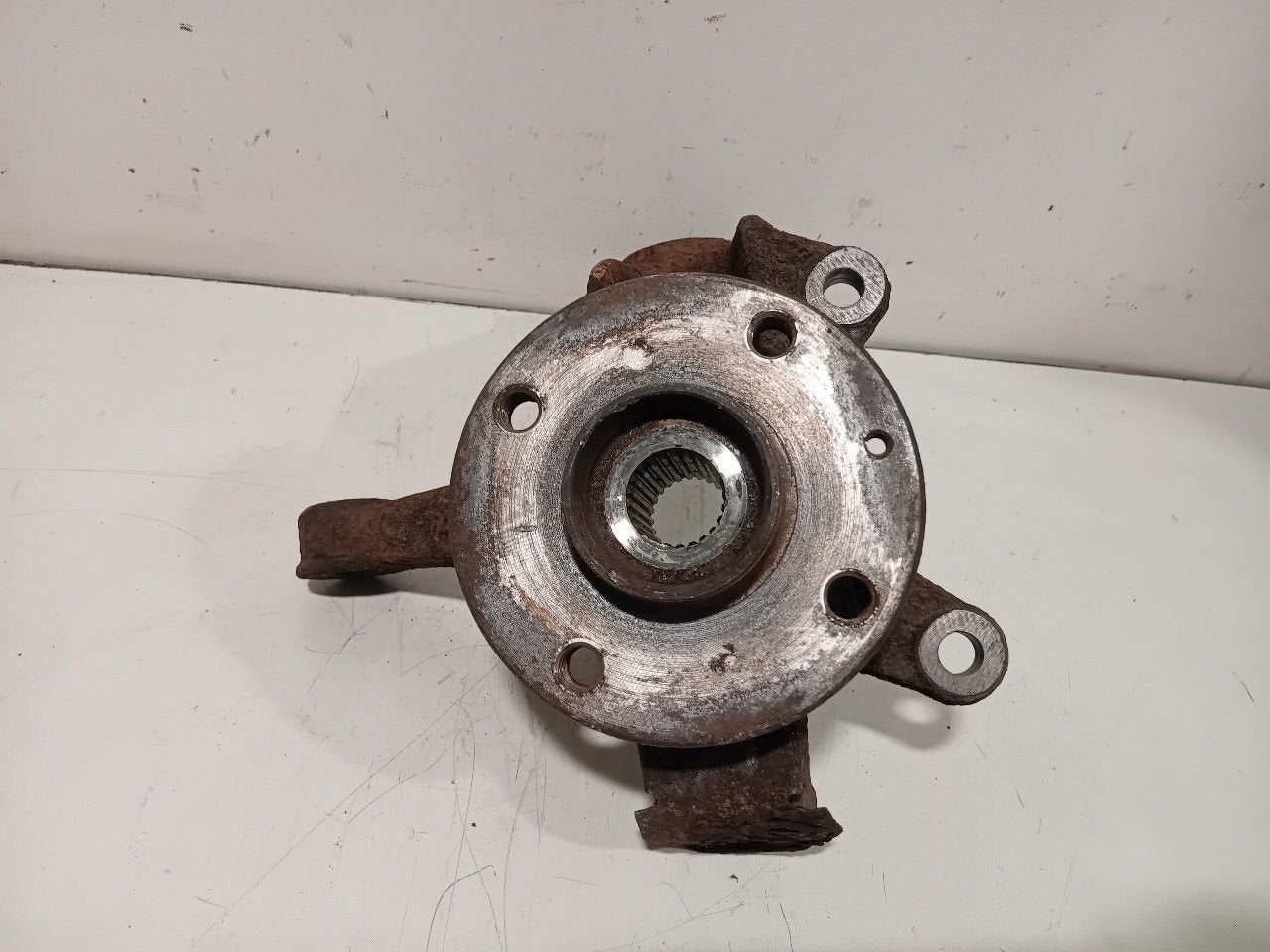 Wielnaaf rechts voor Toyota Aygo, Onderdelen@venauto.nl, Van der Ven Autorecycling B.V., Gebruikt, Ettenseweg 76, 4706 PB Roosendaal, The Netherlands