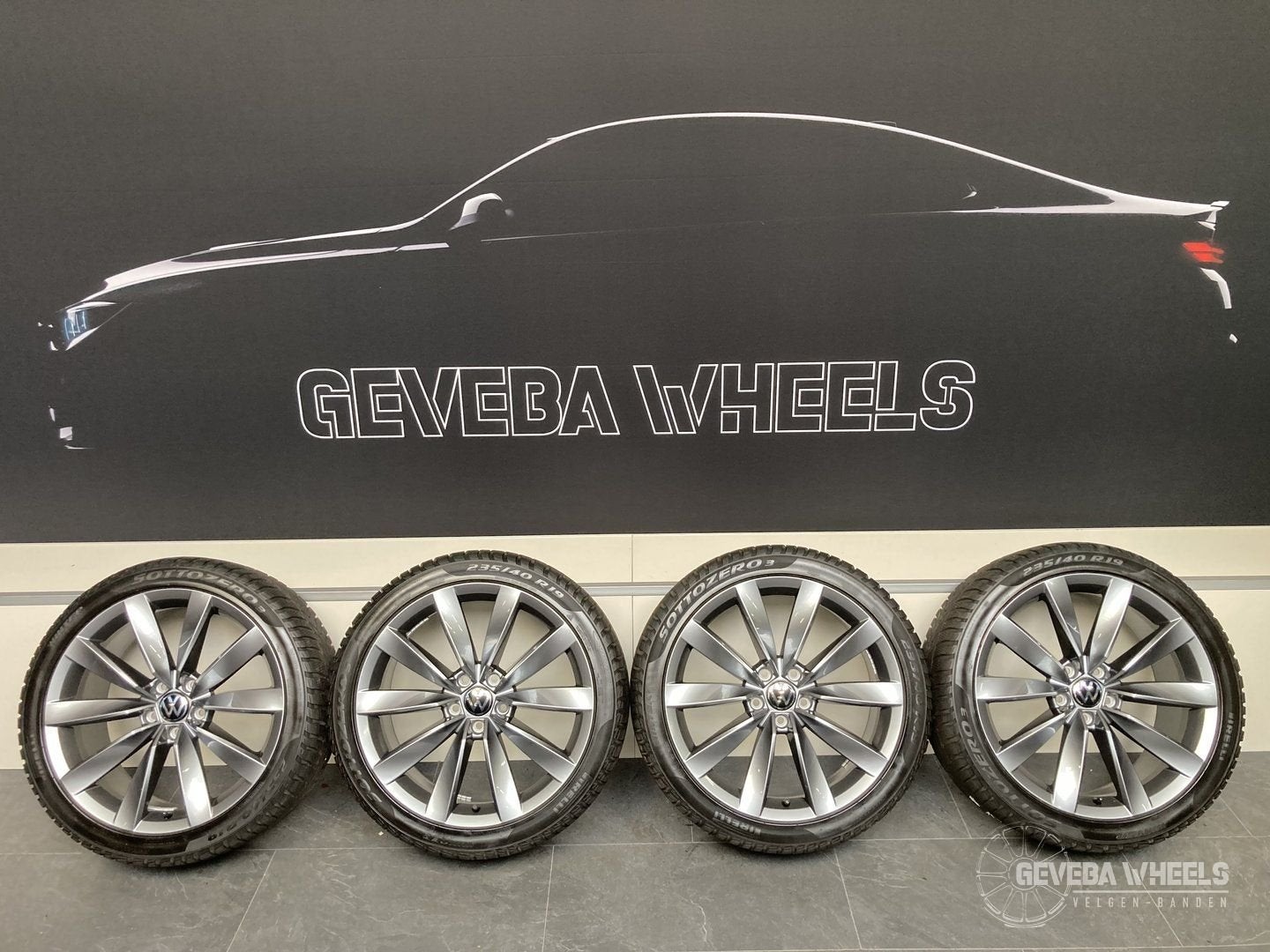 19” originele Volkswagen Passat / Arteon velgen winterbanden, Auto-onderdelen, 19 inch, Gebruikt, -, -