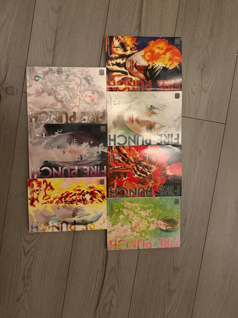 Verschillende Manga: Fire Punch, Choujin X, Berserk Deluxe, Boeken, Meerdere stripboeken, Ophalen of Verzenden, Zo goed als nieuw