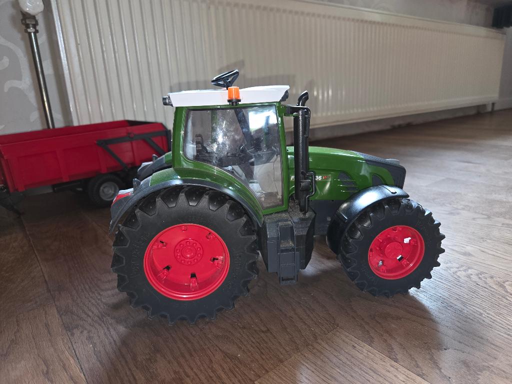 Bruder speelgoed Fendt tractor, Ophalen, Gebruikt