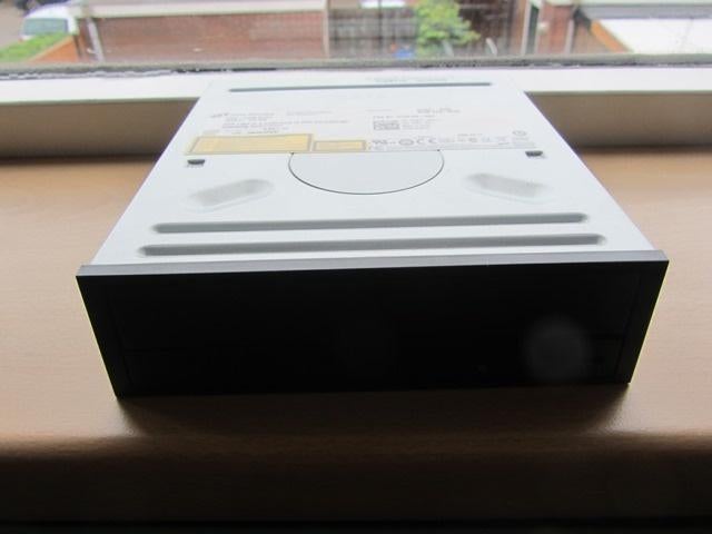 Hitachi/LG DVD-ROM Drive Internal Black SATA (DH10N), Intern, Dvd, Ophalen of Verzenden, Zo goed als nieuw