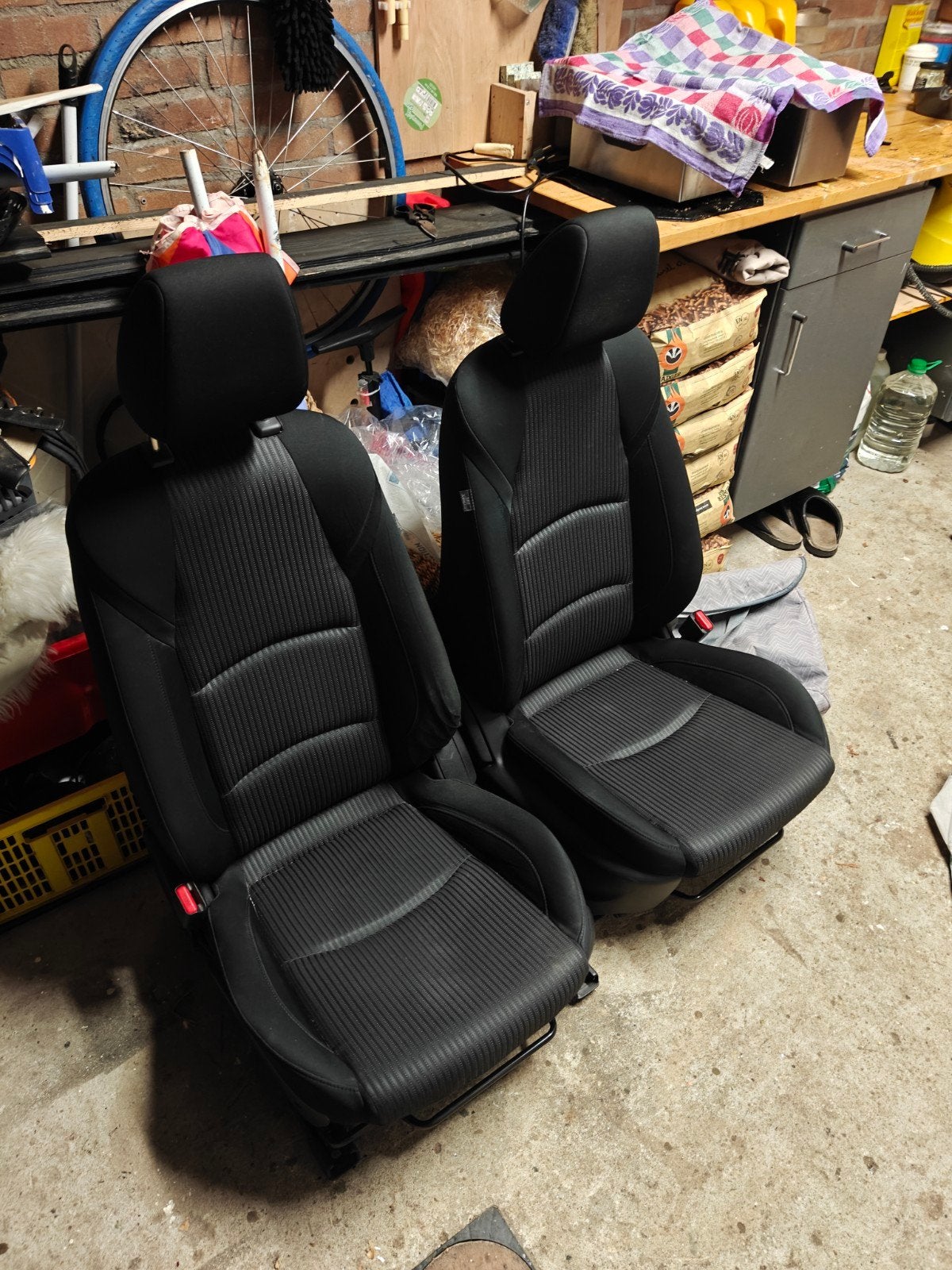 Mazda 3 Hatchback voorstoelen - 2014, Auto-onderdelen, Ophalen of Verzenden, Gebruikt, Mazda
