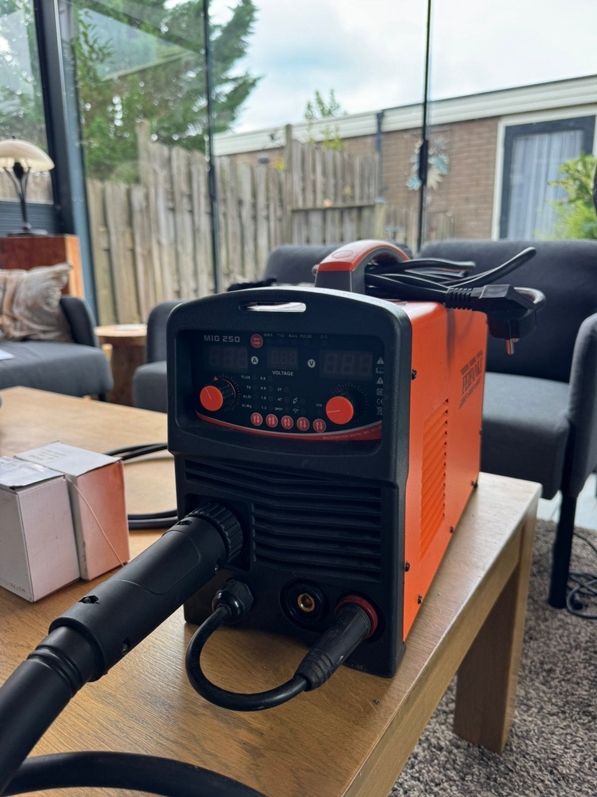 Feifanke MIG 250 Multi-Inverter Lasapparaat, Doe-het-zelf en Verbouw, Gereedschap | Lasapparaten, Ophalen, Zo goed als nieuw, 150 tot 250 ampère