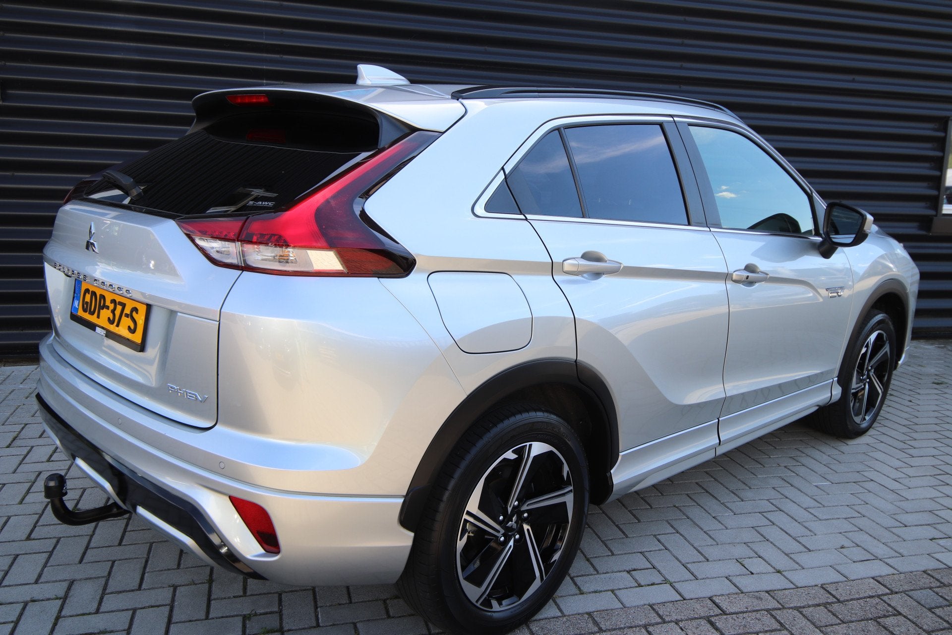 Mitsubishi Eclipse Cross 2.4 PHEV Business Executive SOH = 9, Auto's, Automaat, 4 cilinders, Bedrijf, Vierwielaandrijving