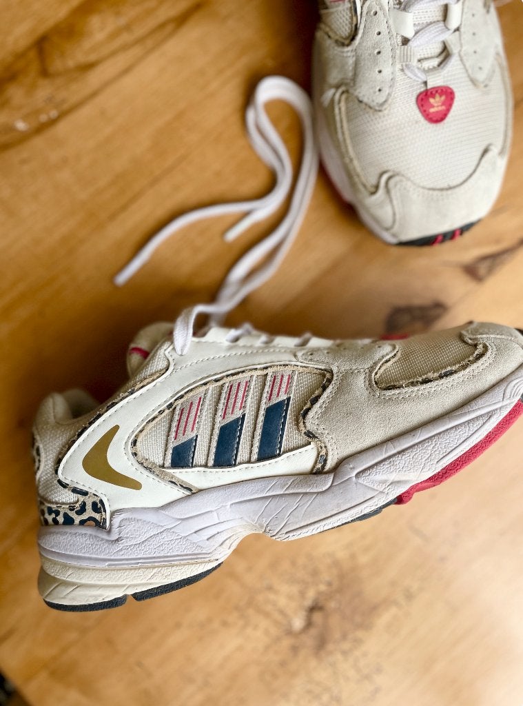 adidas Originals Falcon 2000 39 bijna nieuw luipaard, Ophalen of Verzenden, Zo goed als nieuw, Sneakers of Gympen