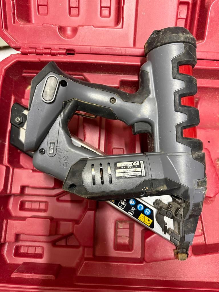 Senco FN65DA 18V Accu Afwerktacker, Ophalen, Zo goed als nieuw