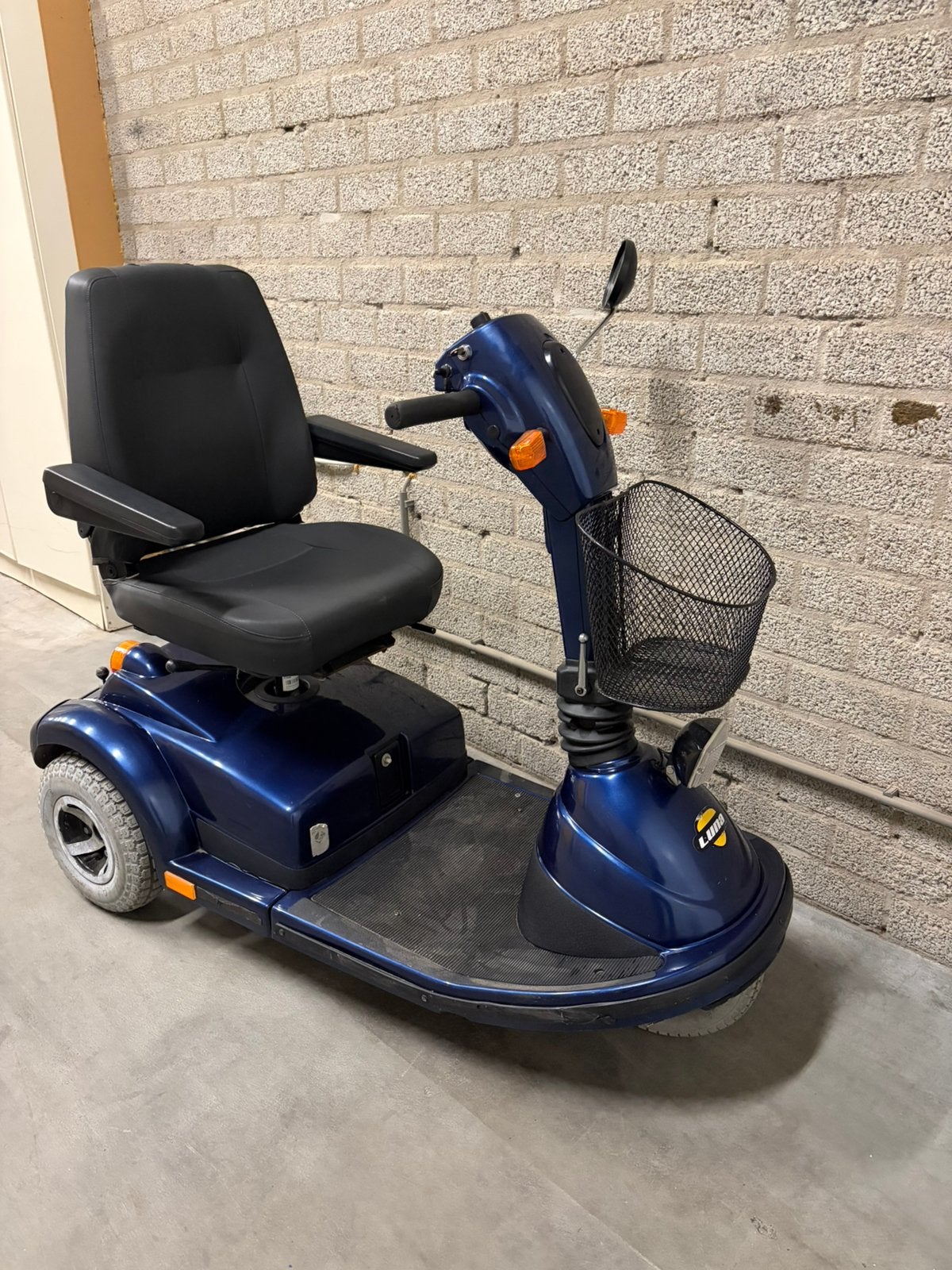 Scootmobiel Luna Victory, Ophalen, 26 t/m 35 km, 16 km/u of meer, Gebruikt