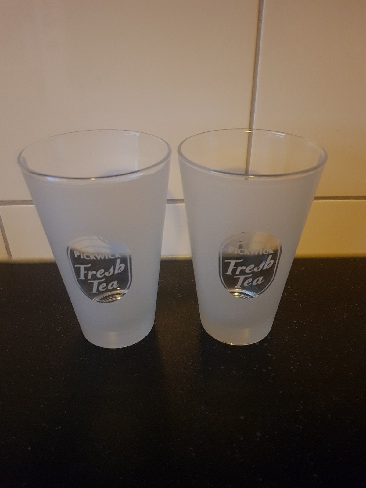 Set van 2 Pickwick Fresh Tea Glazen – matglas, Ophalen of Verzenden, Zo goed als nieuw, Overige typen