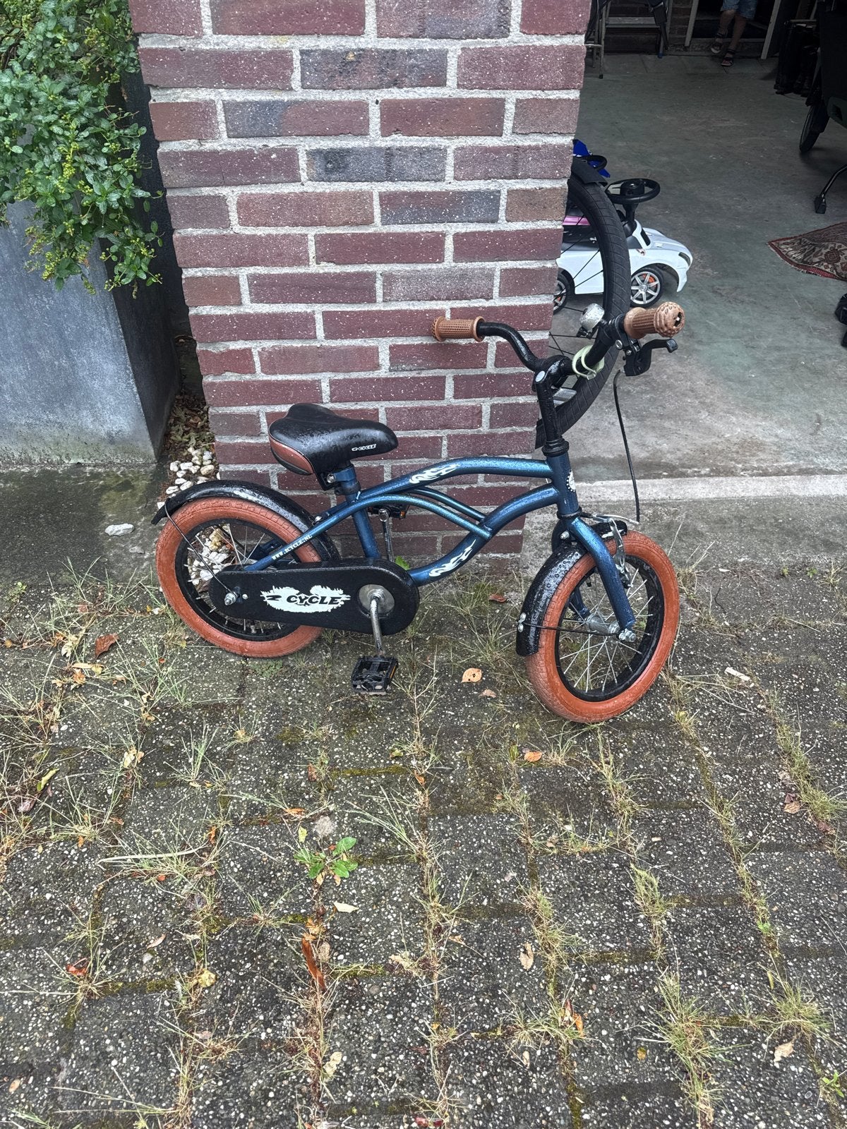 Kinderfiets 14 inch - Blauw met bruine banden, Ophalen, Gebruikt, Terugtraprem, Minder dan 16 inch