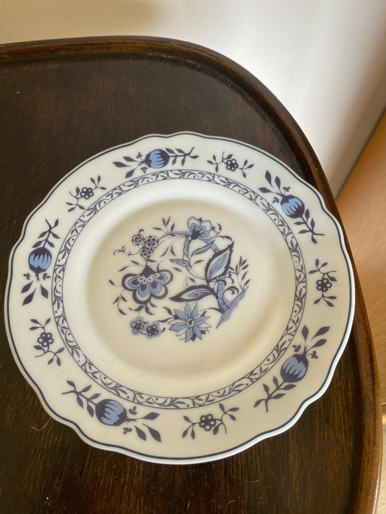 Arcopal France schotel met blauw bloemenpatroon, Antiek en Kunst, Ophalen