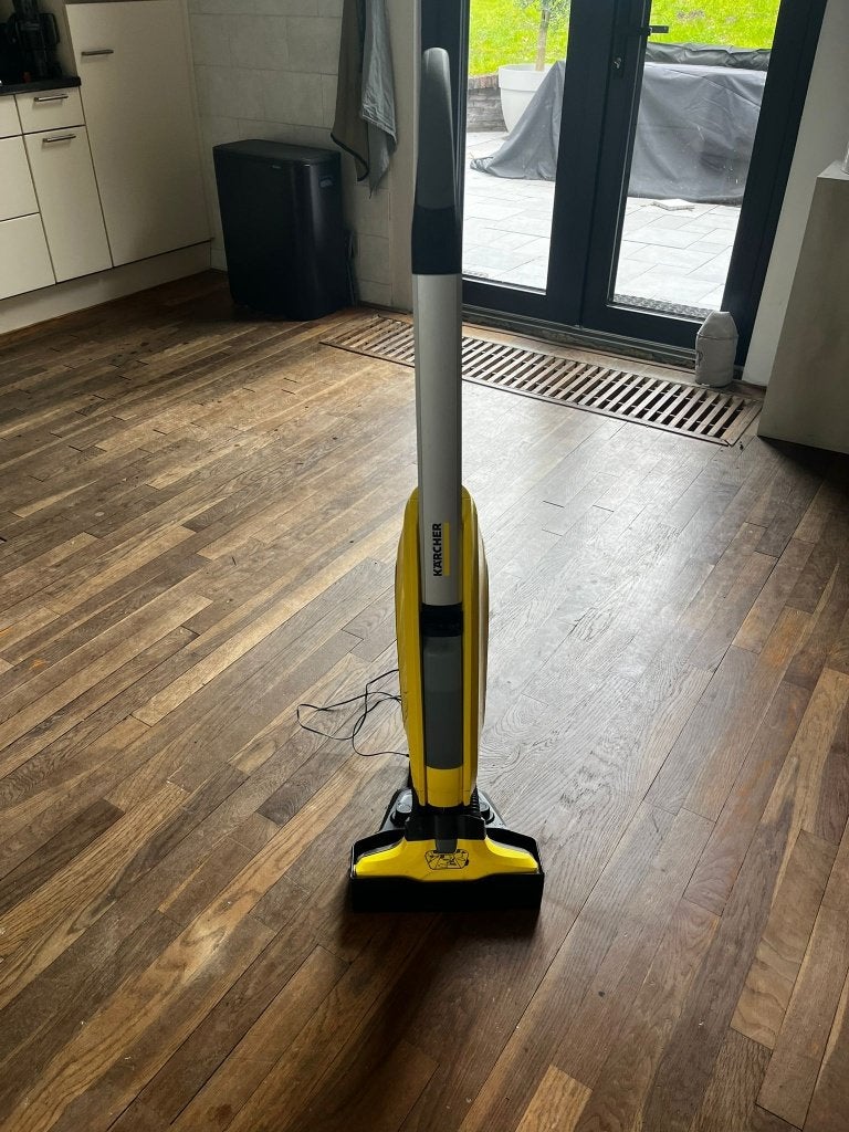Vloerreiniger Kärcher FC 5 te koop aangeboden. 1 jaar oud!, Witgoed en Apparatuur, Stofzuigers, Ophalen, Kärcher, Zo goed als nieuw