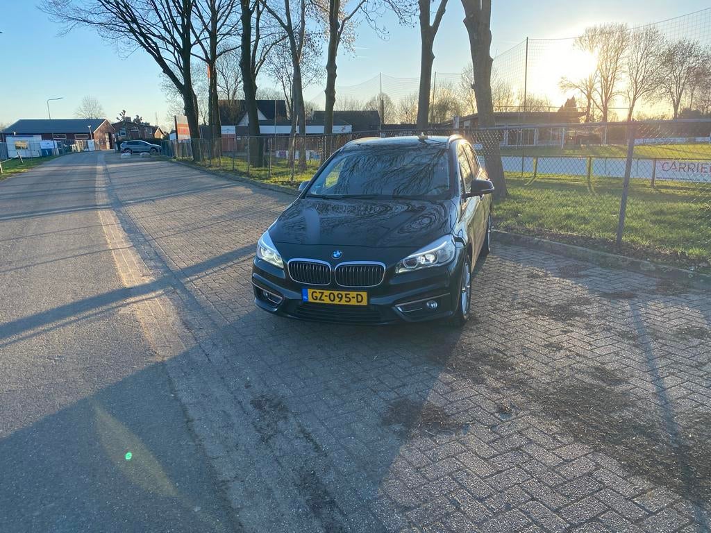 BMW 2-Serie Active Tourer 218i 136pk 2014 Zwart, Voorwielaandrijving, Zwart, Handgeschakeld, Grijs